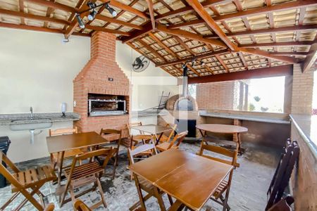 Apartamento à venda com 72m², 3 quartos e 2 vagas Apartamento à venda com 72m², 3 quartos e 2 vagasÁrea comum - Churrasqueira