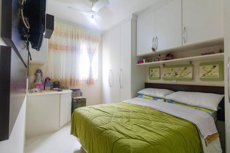 Apartamento à venda com 72m², 3 quartos e 2 vagas Apartamento à venda com 72m², 3 quartos e 2 vagasQuarto 3