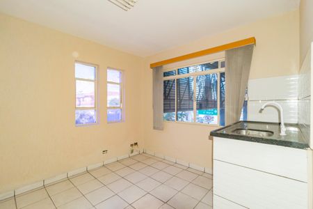 Casa para alugar com 70m², 1 quarto e sem vaga Casa para alugar com 70m², 1 quarto e sem vagaCozinha