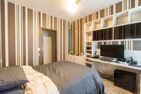 Apartamento para alugar com 176m², 3 quartos e 1 vagaQuarto 1