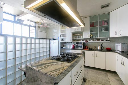 Apartamento para alugar com 176m², 3 quartos e 1 vagaCozinha