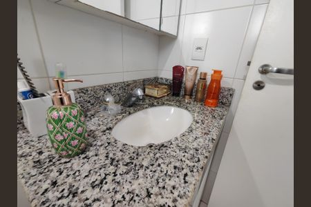 Apartamento à venda com 66m², 2 quartos e 1 vagaBanheiro da Suíte