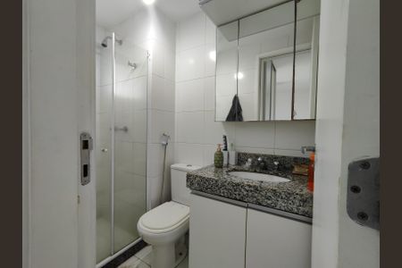 Apartamento à venda com 66m², 2 quartos e 1 vagaBanheiro da Suíte