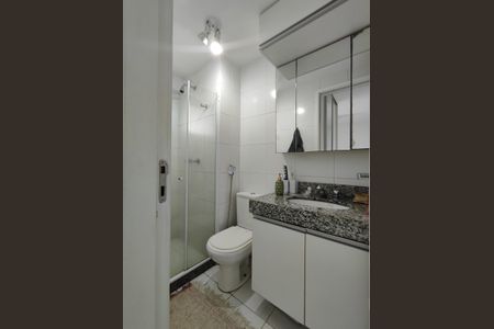 Apartamento à venda com 66m², 2 quartos e 1 vagaBanheiro da Suíte