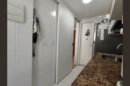 Apartamento à venda com 66m², 2 quartos e 1 vagaCozinha