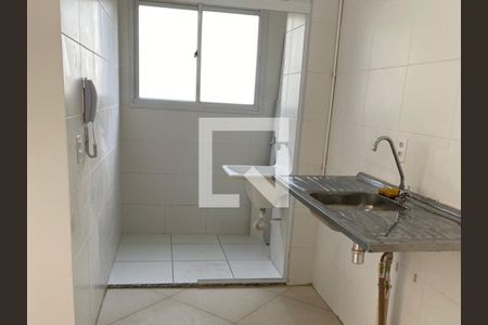 Cozinha  de apartamento para alugar com 2 quartos, 41m² em Jardim São Savério, São Paulo