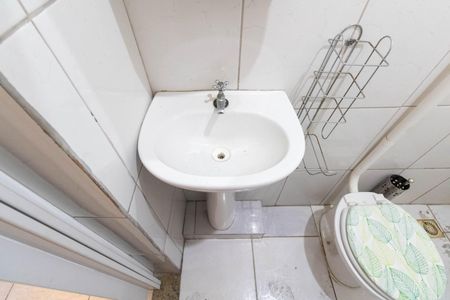 Banheiro de casa para alugar com 1 quarto, 55m² em Campo Grande, Rio de Janeiro