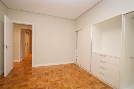 Apartamento para alugar com 198m², 3 quartos e 2 vagas Apartamento para alugar com 198m², 3 quartos e 2 vagasQuarto 2