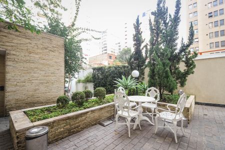 Apartamento para alugar com 198m², 3 quartos e 2 vagas Apartamento para alugar com 198m², 3 quartos e 2 vagasÁrea comum