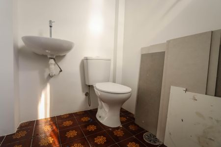 Apartamento para alugar com 198m², 3 quartos e 2 vagas Apartamento para alugar com 198m², 3 quartos e 2 vagasBanheiro de Serviço