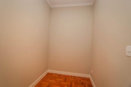 Apartamento para alugar com 198m², 3 quartos e 2 vagas Apartamento para alugar com 198m², 3 quartos e 2 vagasQuarto de Serviço