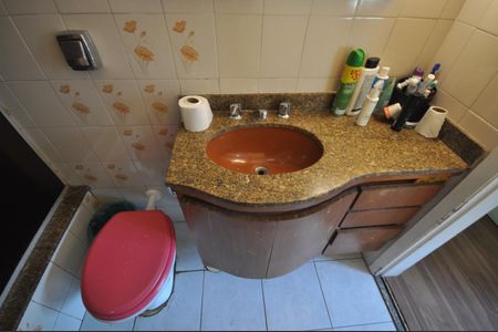 Casa à venda com 200m², 4 quartos e 2 vagasBanheiro da Suíte 2