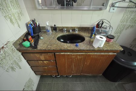 Casa à venda com 200m², 4 quartos e 2 vagasBanheiro Social