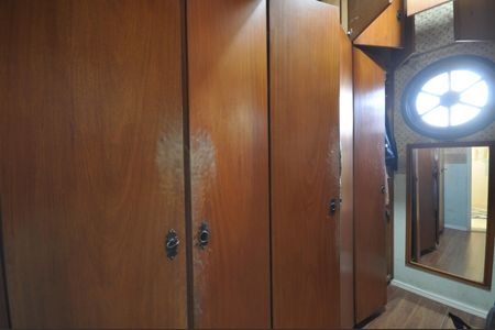 Casa à venda com 200m², 4 quartos e 2 vagasCloset