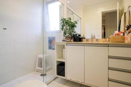 Apartamento à venda com 146m², 3 quartos e 2 vagasBanheiro da suíte 1