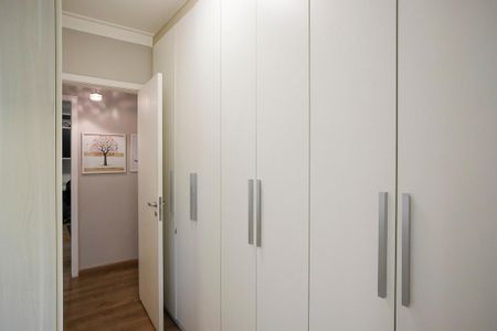 Apartamento à venda com 146m², 3 quartos e 2 vagasCloset da suíte 1