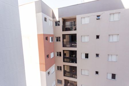 Apartamento à venda com 64m², 2 quartos e 2 vagas Apartamento à venda com 64m², 2 quartos e 2 vagasVista da Varanda de Serviço