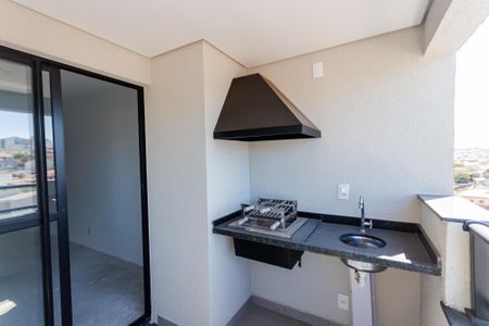 Apartamento à venda com 64m², 2 quartos e 2 vagas Apartamento à venda com 64m², 2 quartos e 2 vagasVaranda