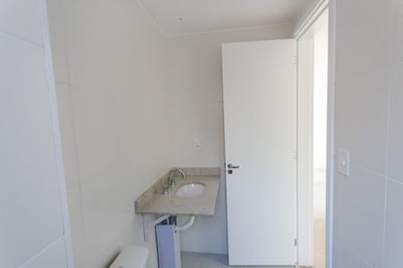 Apartamento à venda com 64m², 2 quartos e 2 vagas Apartamento à venda com 64m², 2 quartos e 2 vagasBanheiro