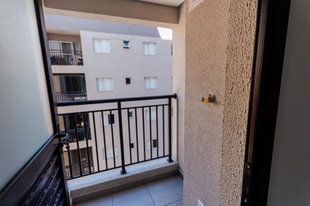 Apartamento à venda com 64m², 2 quartos e 2 vagas Apartamento à venda com 64m², 2 quartos e 2 vagasVaranda de Serviço