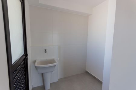 Apartamento à venda com 64m², 2 quartos e 2 vagasCozinha e Área de Serviço