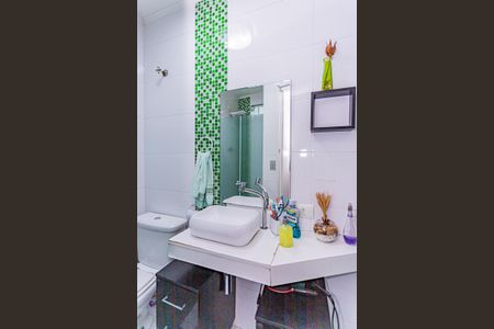 Casa à venda com 160m², 2 quartos e 1 vaga Casa à venda com 160m², 2 quartos e 1 vagaBanheiro