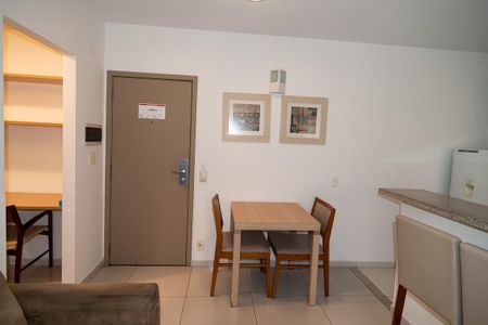 Apartamento à venda com 35m², 1 quarto e 1 vaga Apartamento à venda com 35m², 1 quarto e 1 vagaSala