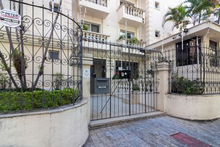 Apartamento para alugar com 70m², 2 quartos e 1 vaga Apartamento para alugar com 70m², 2 quartos e 1 vagaFachada