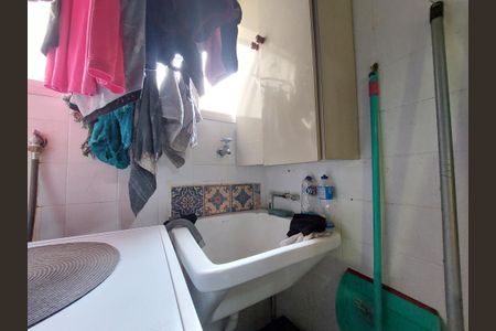 Apartamento à venda com 70m², 3 quartos e 2 vagas Apartamento à venda com 70m², 3 quartos e 2 vagasÁrea de Serviço