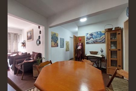 Apartamento à venda com 70m², 3 quartos e 2 vagas Apartamento à venda com 70m², 3 quartos e 2 vagasSala de Jantar