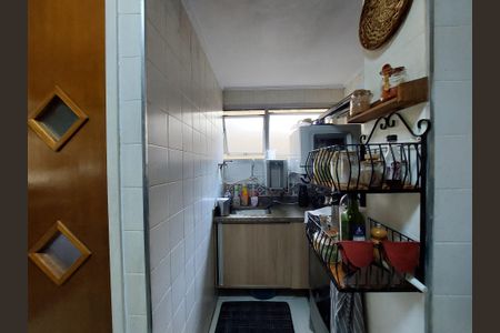Apartamento à venda com 70m², 3 quartos e 2 vagas Apartamento à venda com 70m², 3 quartos e 2 vagasCozinha