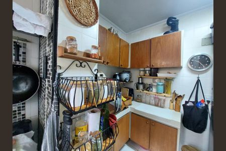 Apartamento à venda com 70m², 3 quartos e 2 vagas Apartamento à venda com 70m², 3 quartos e 2 vagasCozinha