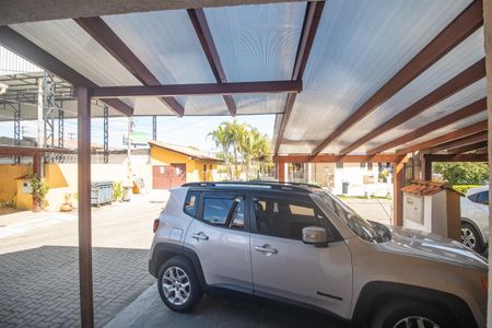 Casa à venda com 140m², 2 quartos e 2 vagas Casa à venda com 140m², 2 quartos e 2 vagasVista Sala