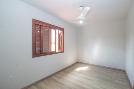 Casa à venda com 140m², 2 quartos e 2 vagas Casa à venda com 140m², 2 quartos e 2 vagasQuarto