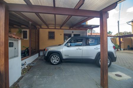 Casa à venda com 140m², 2 quartos e 2 vagas Casa à venda com 140m², 2 quartos e 2 vagasGaragem