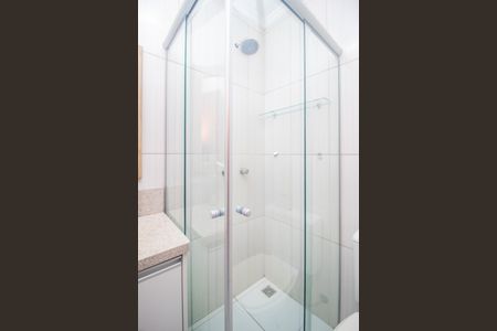 Casa à venda com 140m², 2 quartos e 2 vagas Casa à venda com 140m², 2 quartos e 2 vagasBanheiro 2