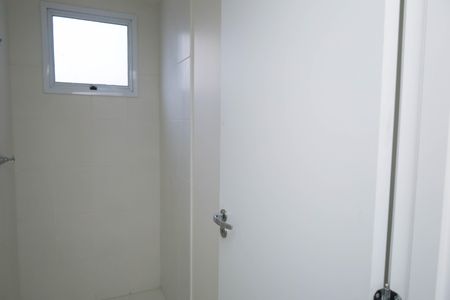 Apartamento à venda com 46m², 2 quartos e 1 vagaBanheiro Social