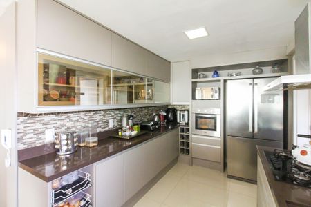 Apartamento à venda com 128m², 3 quartos e sem vagaCozinha