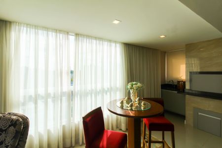 Apartamento à venda com 128m², 3 quartos e sem vagaSala