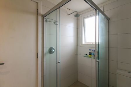 Apartamento à venda com 128m², 3 quartos e sem vagaBanheiro da Suíte 1 e 2