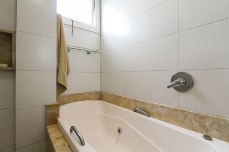 Apartamento à venda com 128m², 3 quartos e sem vagaBanheiro da Suíte 3