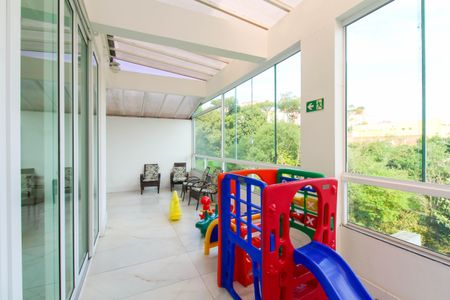 Apartamento à venda com 128m², 3 quartos e sem vagaÁrea comum - Salão de festas