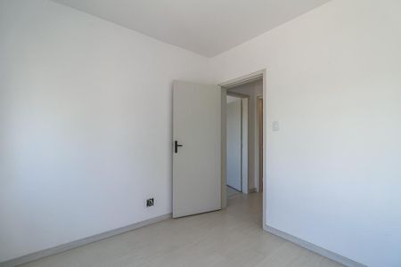 Apartamento à venda com 76m², 3 quartos e 1 vagaQuarto 2