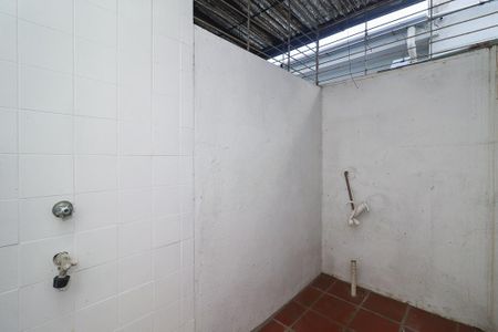 Apartamento à venda com 76m², 3 quartos e 1 vagaÁrea de Serviço