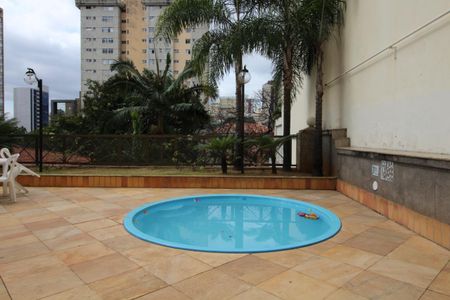 Apartamento à venda com 90m², 3 quartos e 1 vaga Apartamento à venda com 90m², 3 quartos e 1 vagaPiscina