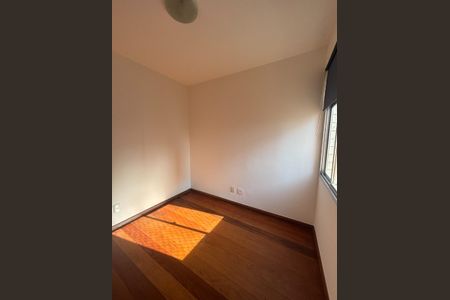 Apartamento à venda com 90m², 3 quartos e 1 vaga