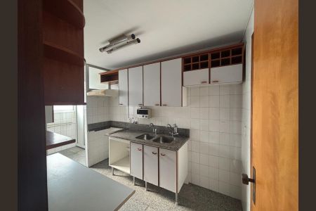 Apartamento à venda com 90m², 3 quartos e 1 vaga