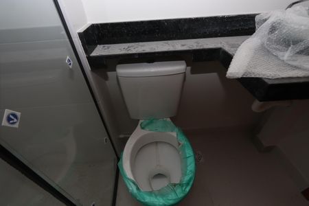 Apartamento à venda com 37m², 2 quartos e sem vagaBanheiro