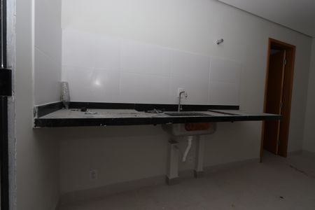 Apartamento à venda com 37m², 2 quartos e sem vagaSala/Cozinha