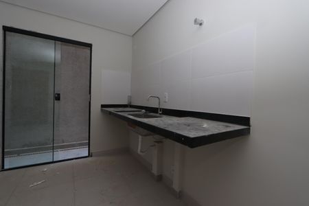 Apartamento à venda com 37m², 2 quartos e sem vagaSala/Cozinha